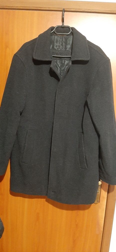 Płaszcz męski marki viper rozmiar 176/50