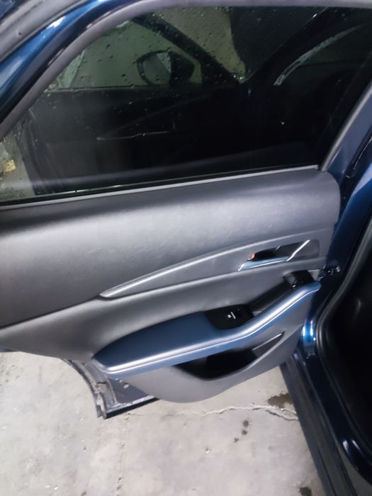 Автомобіль  Mazda cx30