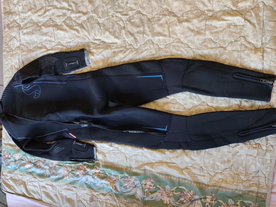 Продам чоловічий Б/У гідрокостюми SCUBAPRO DEFINITION 5mm розмір XL