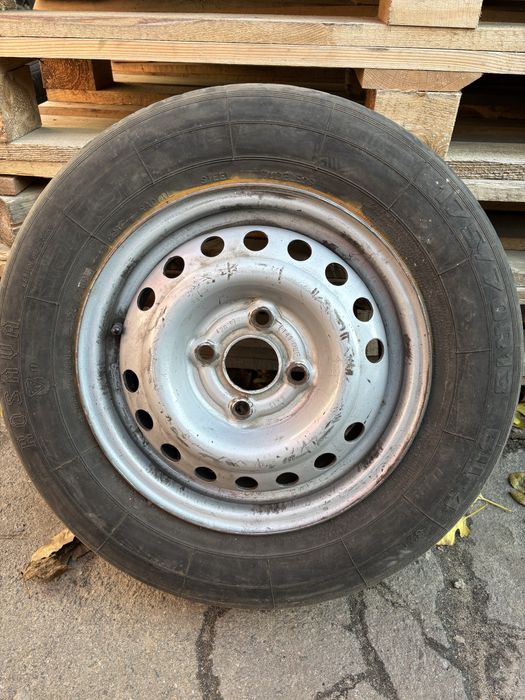 Автошина, два диска Lanos