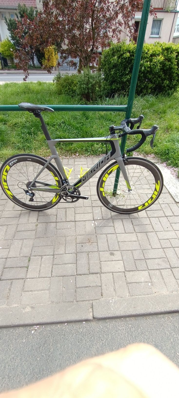 Merida reacto Zipp 404