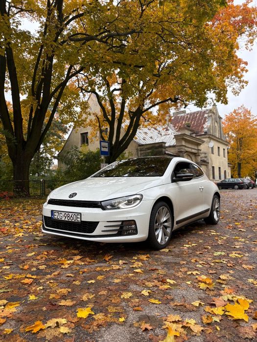 Volkswagen Scirocco 2.0 tdi manual alufelgi nowe opony nawigacja