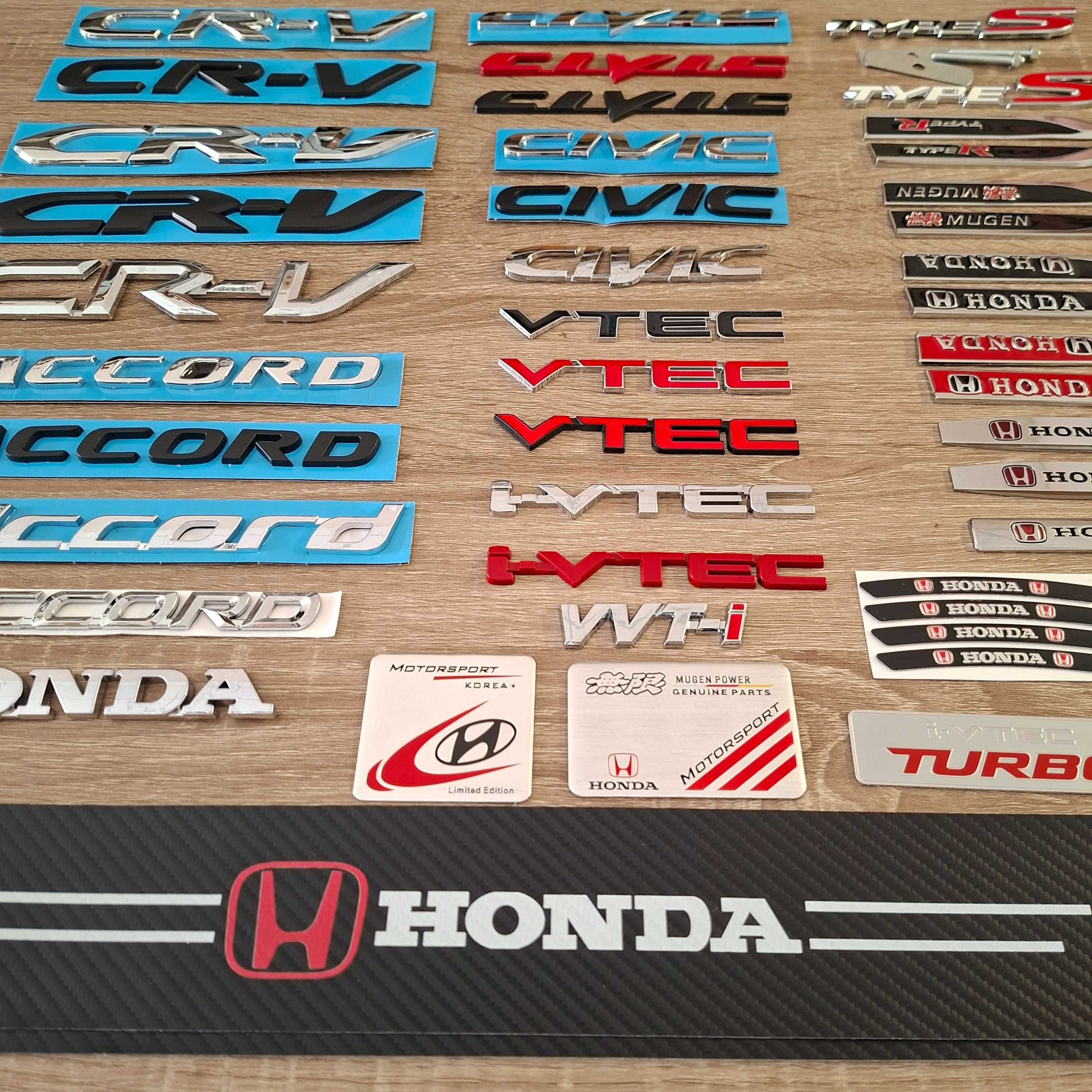 Емблема логотип значок шильдик напис Honda передній, задній