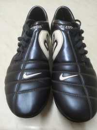 Buty piłkarskie Nike Total 90