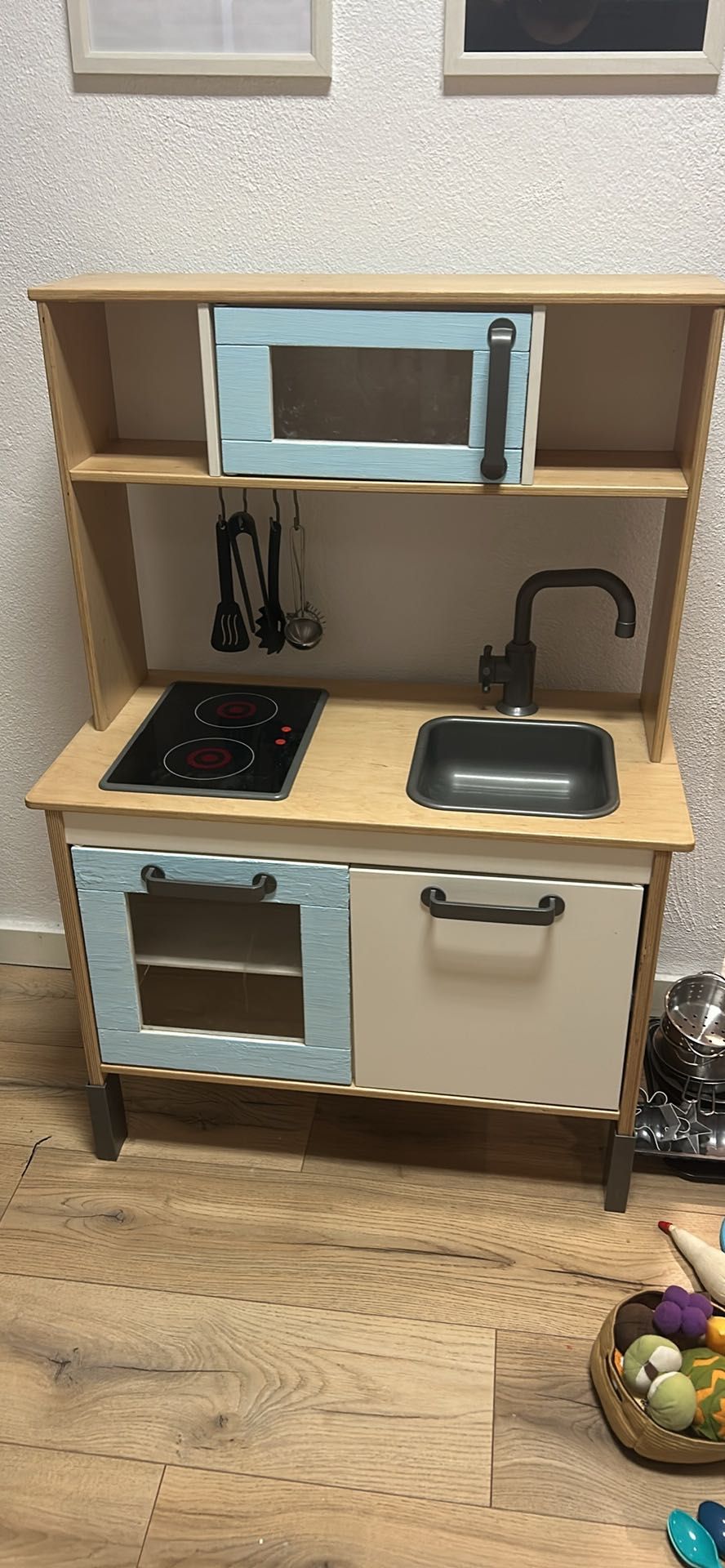 Cozinha Ikea + brinquedos