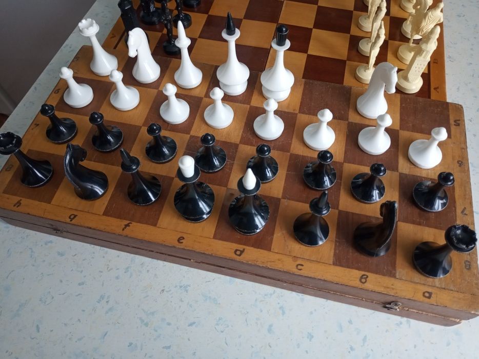 Шахматы СССР. Набор Витязи. Набор шахмат "Киевпластмасс ".