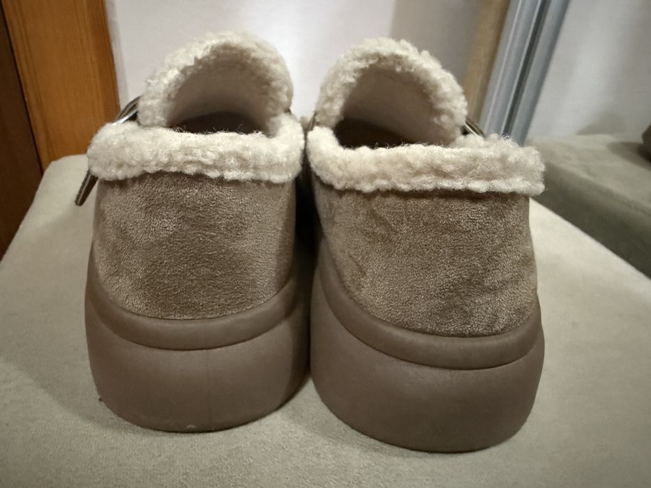 Взуття( мокасини, черевики, ботиночки)жіноче