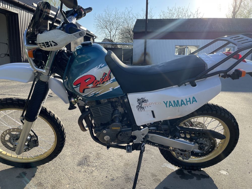 Мотоцикл Yamaha TT 250R