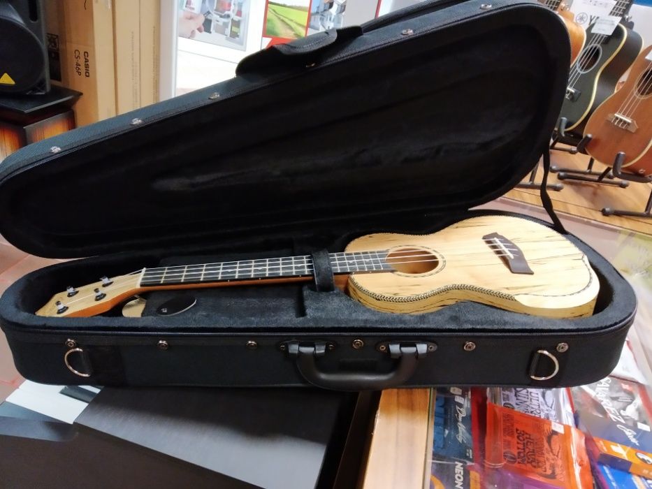 Futerał piankowy na ukulele koncertowe