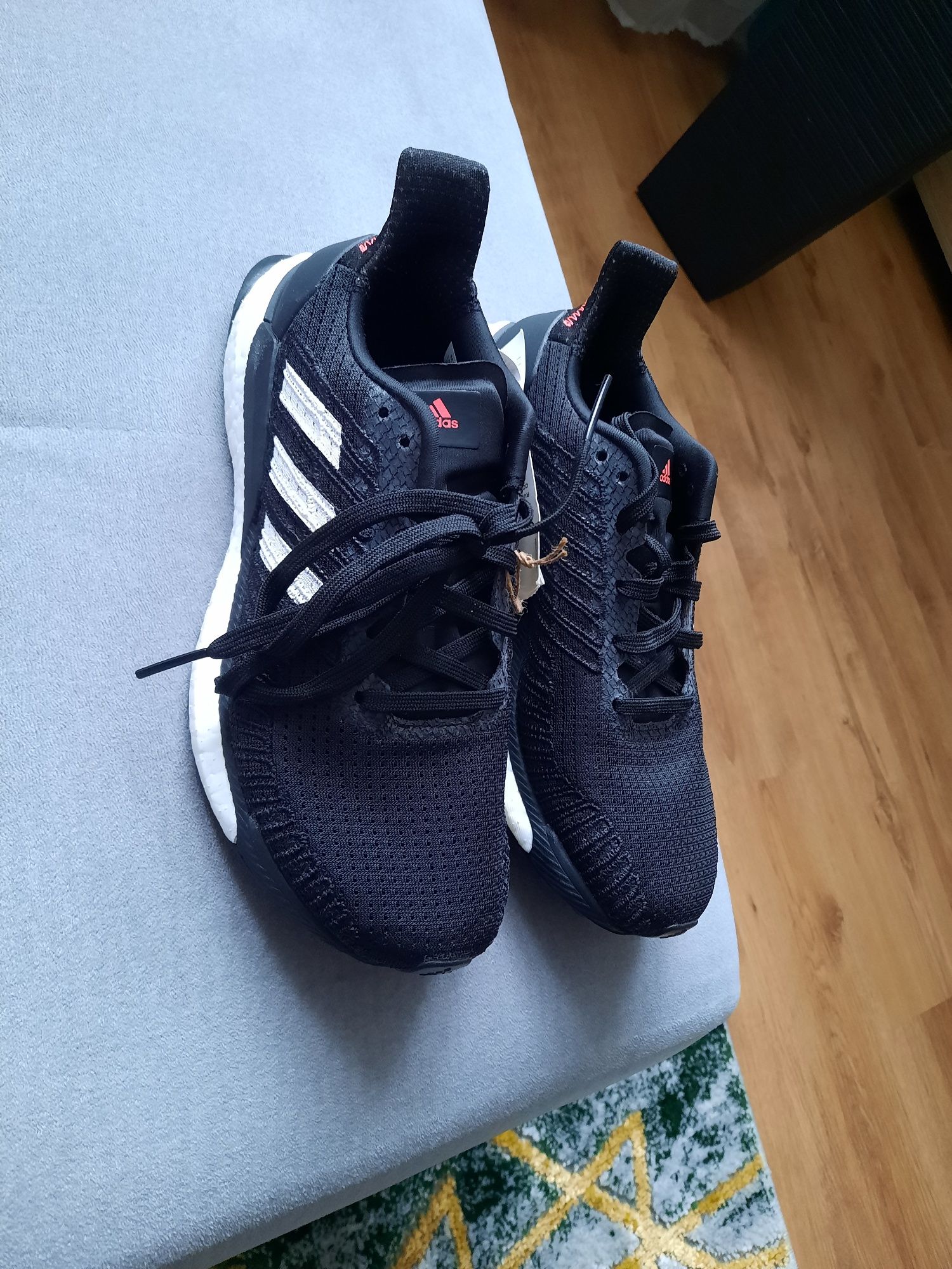 Buty adidas solar boost