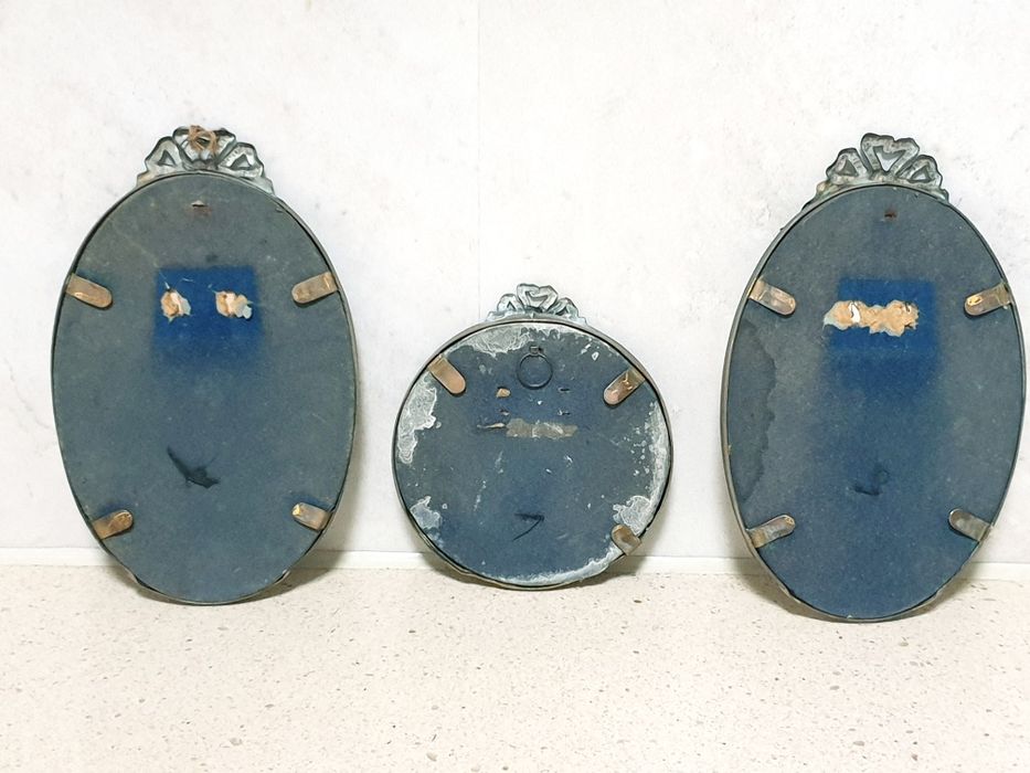 Conjunto de 3 antigas molduras D. Maria