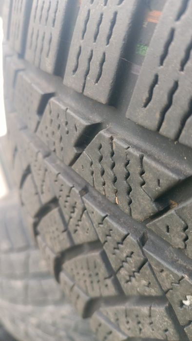 Koła zimowe felgi strukturalne 17 5x120 et41 Opel Insignia 225/55/17