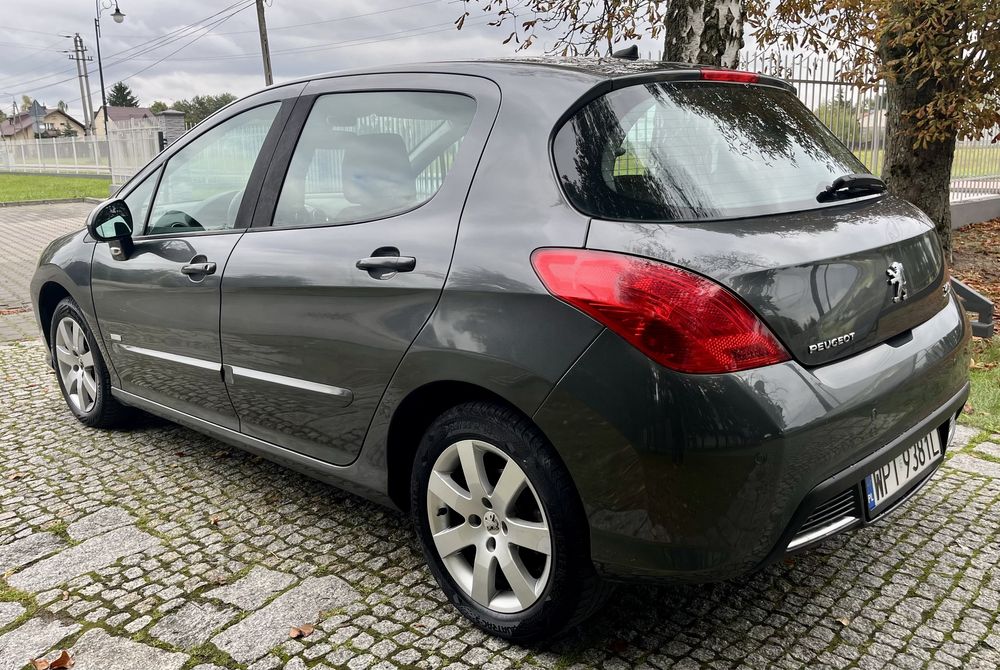 Peugeot 308 1.6 benzyna 120KM !!! 2011 rok !!! Klima !!! Navi !!!