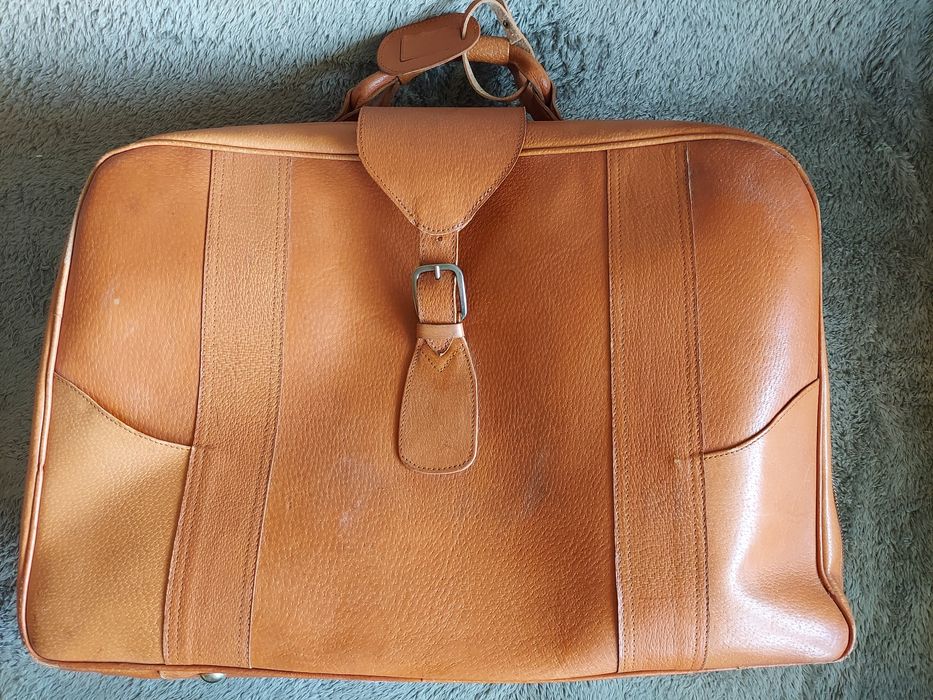 Walizka podróżna skórzana duża - rarytas z czasów PRL