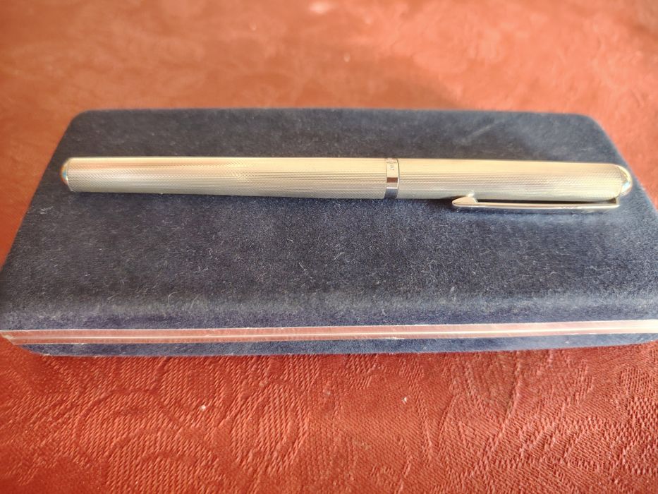 Caneta Waldmann em prata