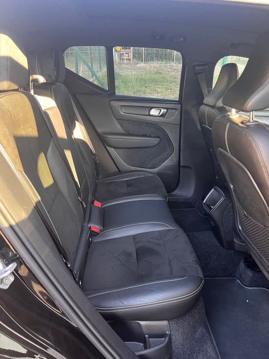 Volvo XC 40 T3 R-Design