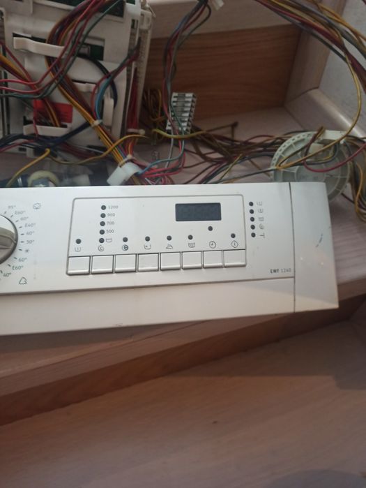 Elektrolux Ewf 1240 Panel sterowania