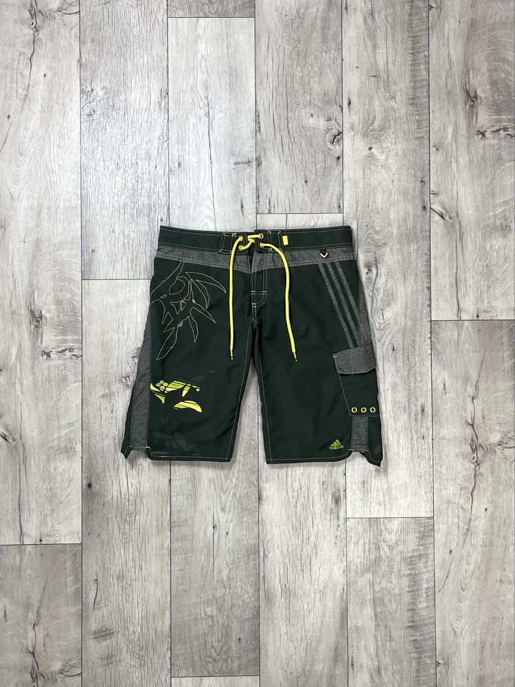 Adidas шорты M размер пляжные хаки с принтом оригинал