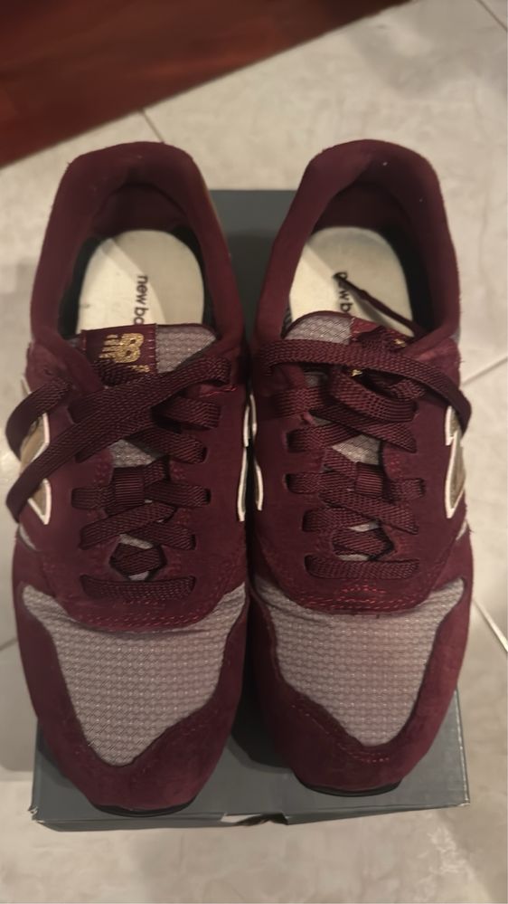 New balance praticamente novas
