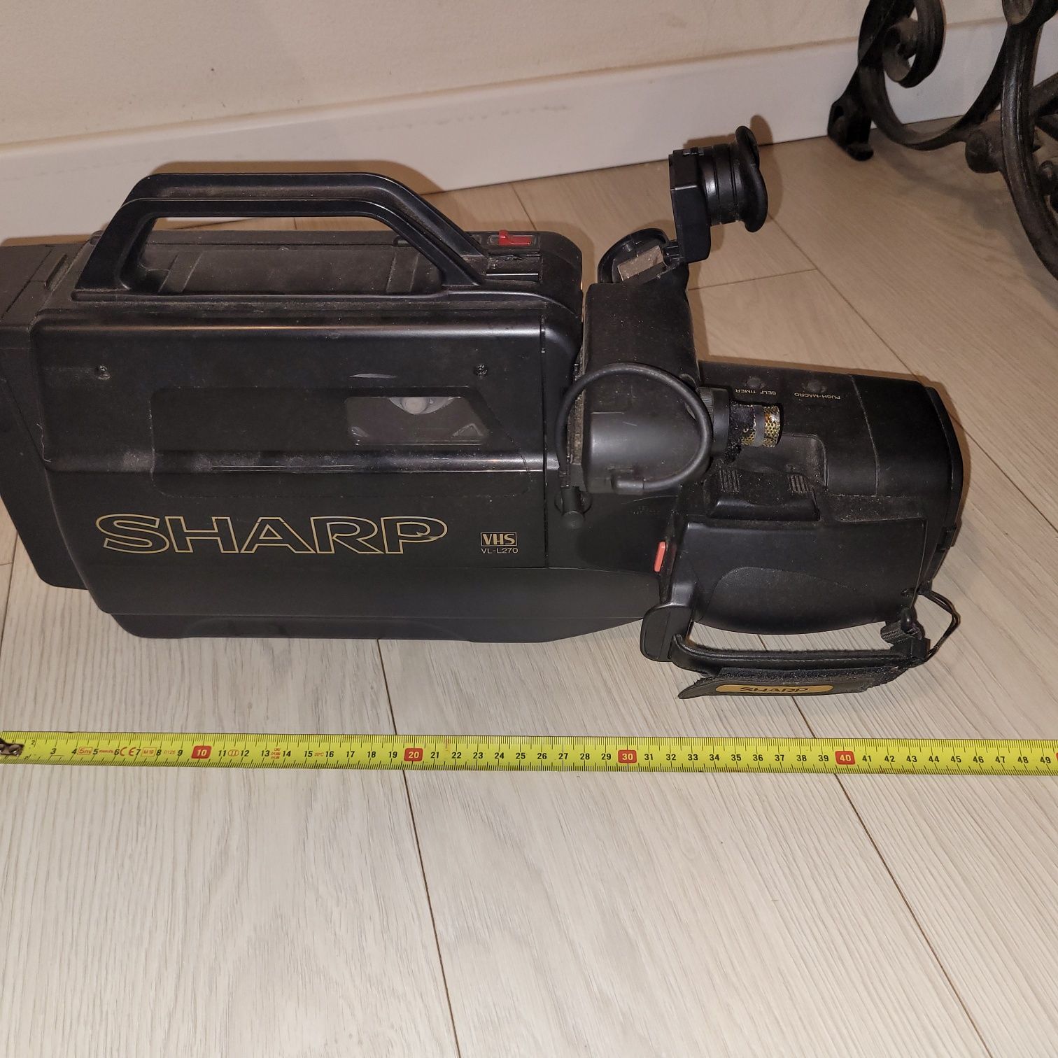Kamera analogową Sharp VL L270