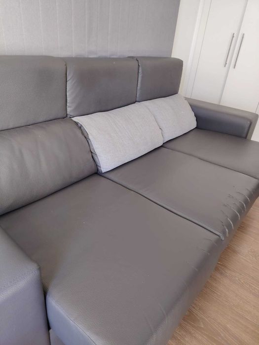 Sofá cinzento 3 lugares