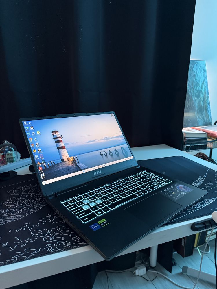 Msi cyborg 15 A12VF