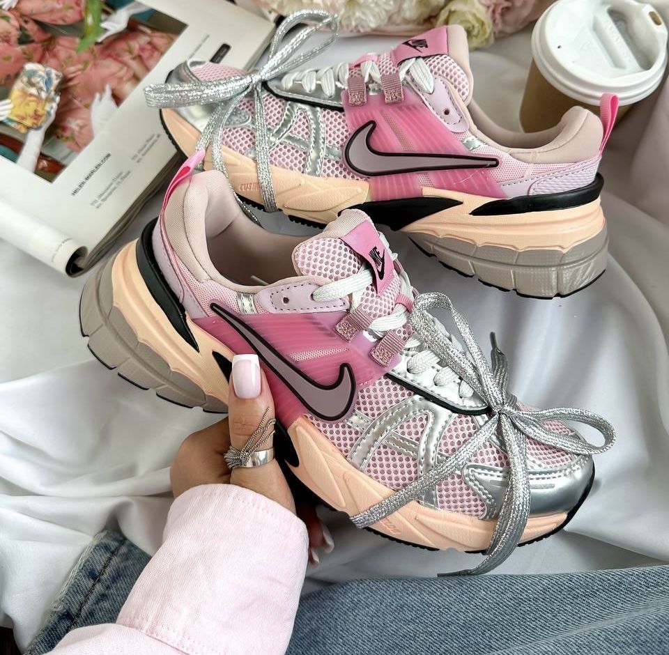 БЕЗ ПЕРЕДОПЛАТ‼️36-41 Спортивні жіночі кросівки Nike V2K Run Pink найк