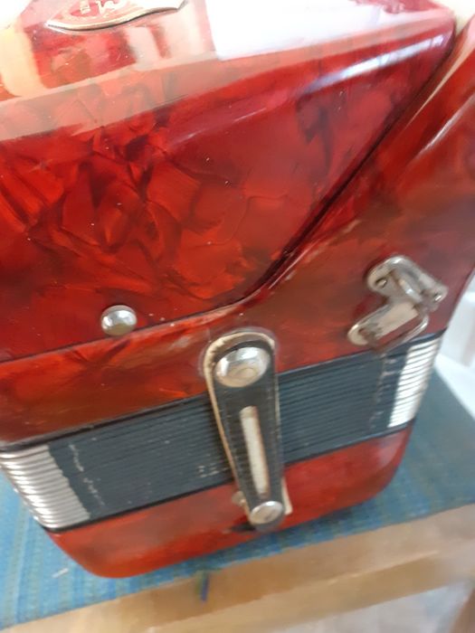 Akordeon Victoria l 80 bas