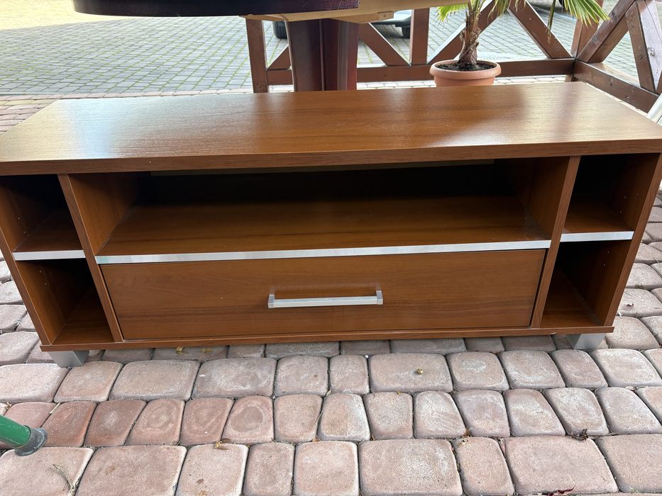 Szafka pod telewizor