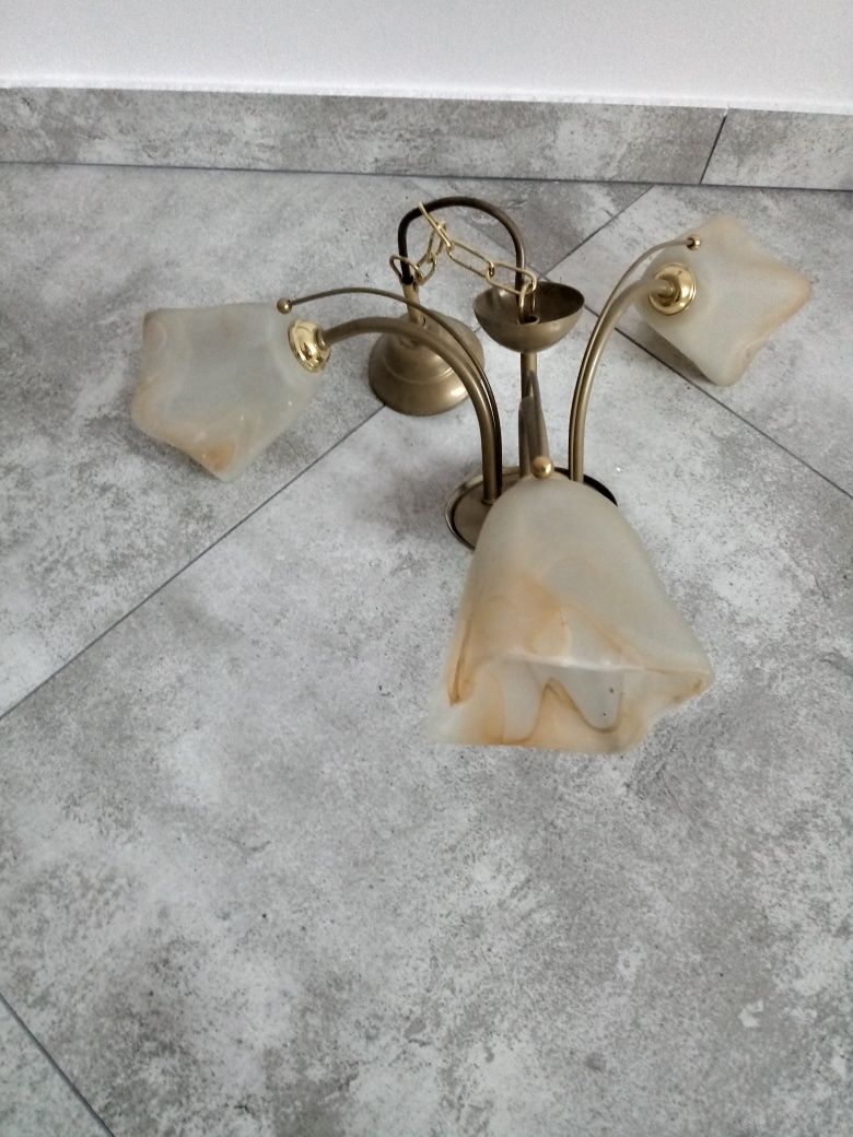 Lampa z kloszami