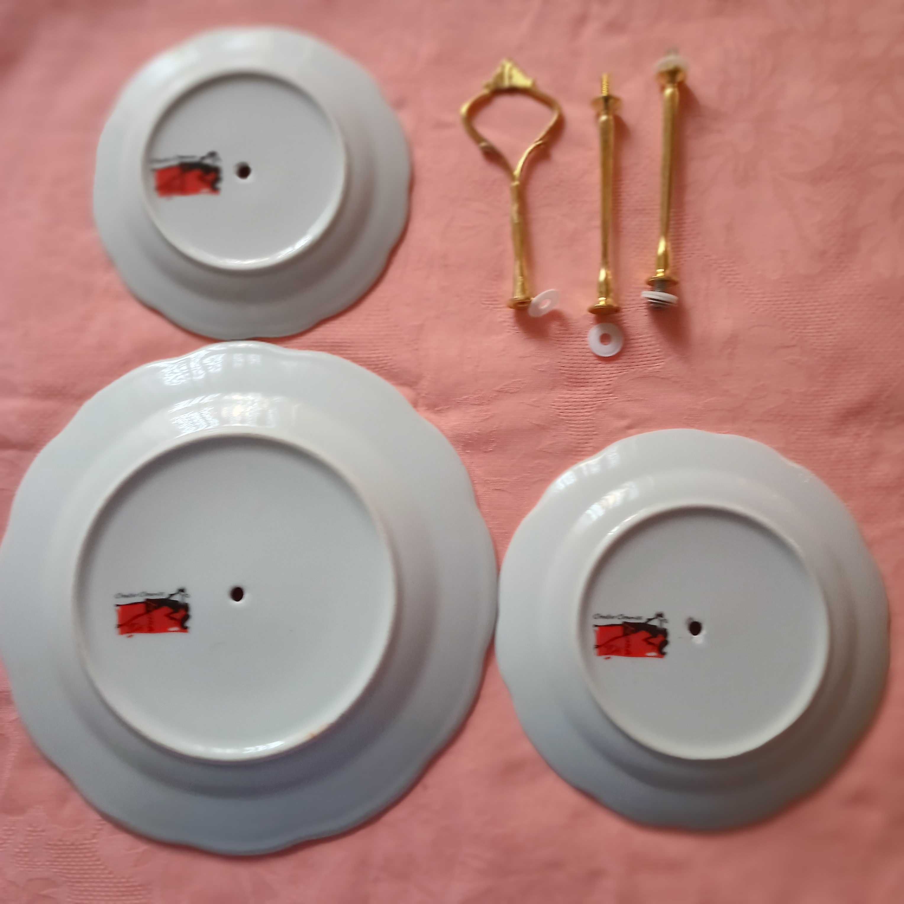 Триярусна фруктівниця від компанії Bona Di Creative Ceramics
