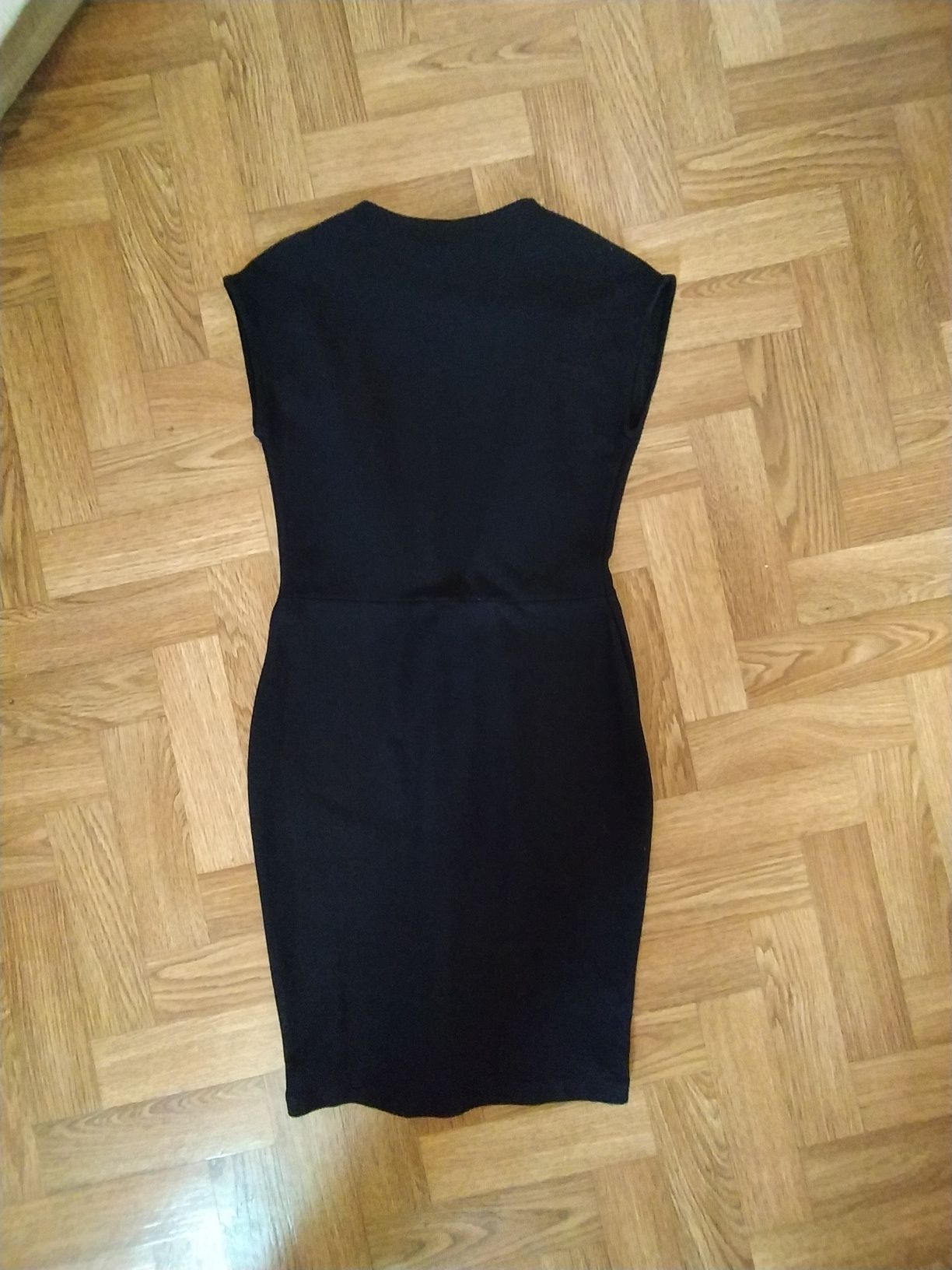 Маленькое черное платье Next