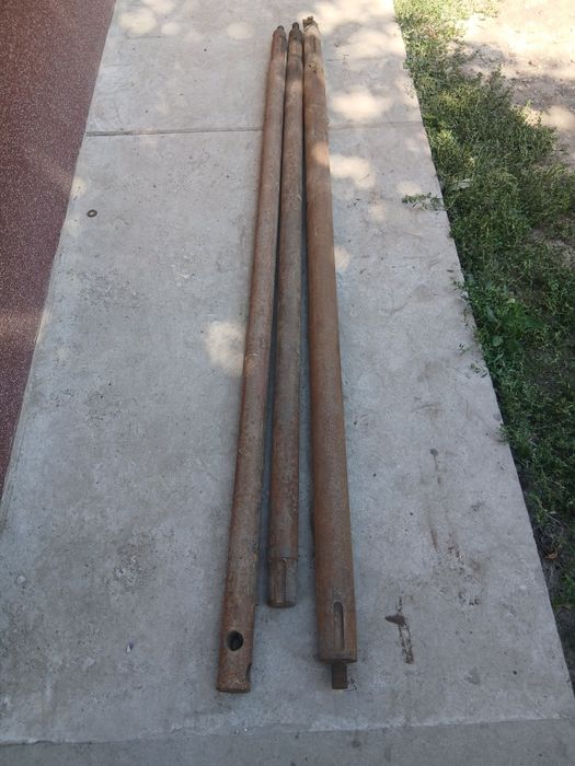 Вали молотильних барабанів