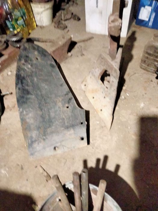 Продам корпус плуга