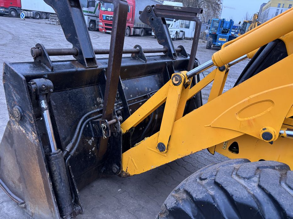 Екскаватор JCB 3CX 2005р.в.