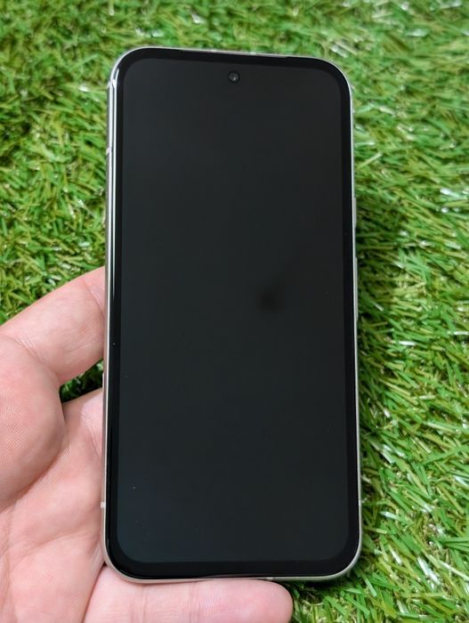 Google pixel Porcelain 8a 8/128Gb (20392) Neverlock  30 циклів