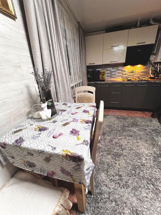 Подобово Оренда 2 кім вул Київська ,центрГлобал авт.опалення