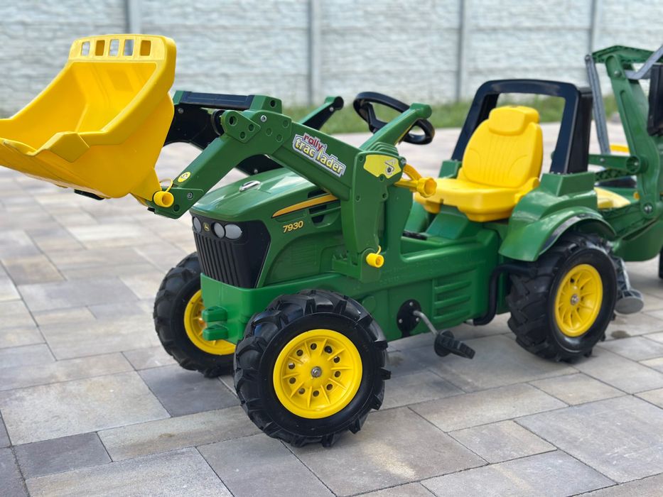 Трактор дитячий John Deere, rollyFarmtrac, rollytoys