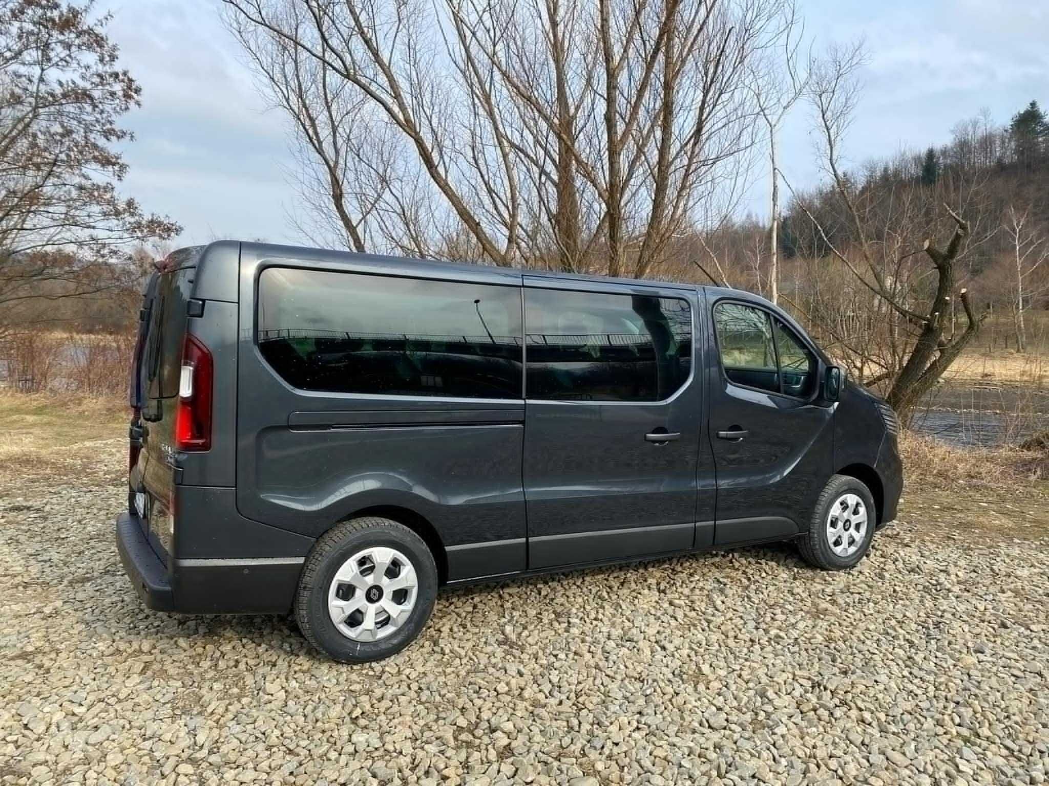 Wynajem Busa 9 osobowego 2025r
