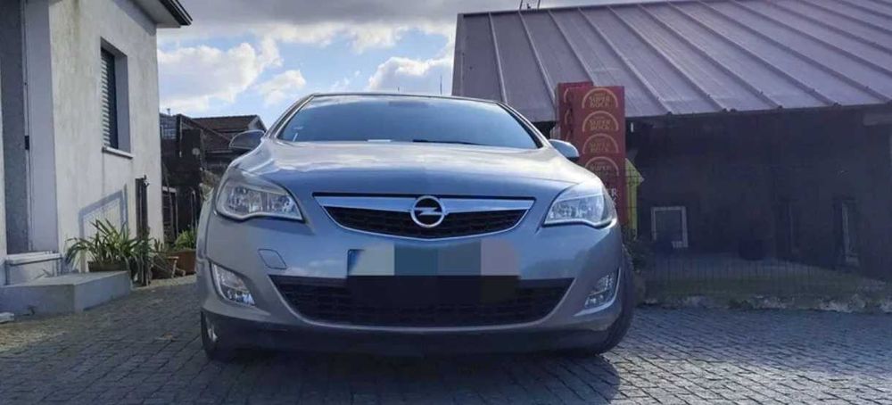 Opel astra j 1.3
