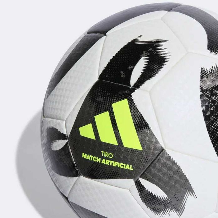 Piłka nożna Adidas Tiro Match FIFA Artificial Ground Turf  orlik roz.5