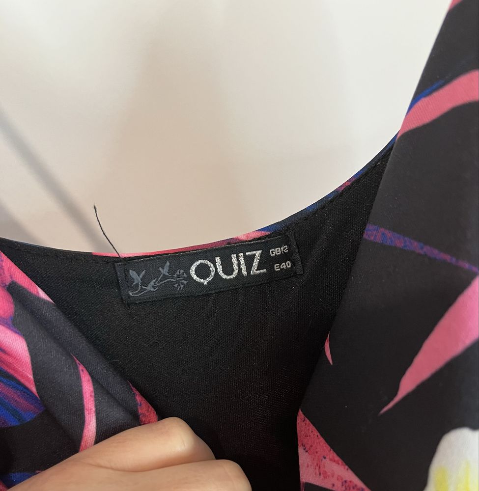 Sukienka Quiz kwiatowy wzór lato elegancka r 40 L