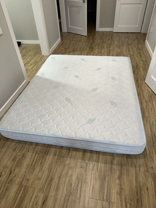 Продам Матрац на ліжко