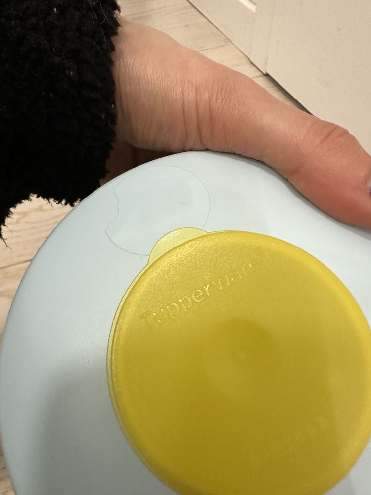 Śniadaniówka hamburger tupperware