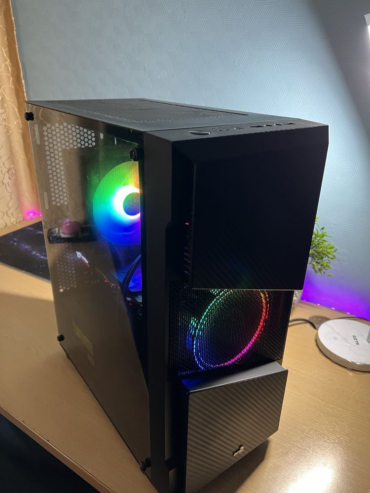 Продам системный блок AeroCool Menace Saturn для работы игр и тд