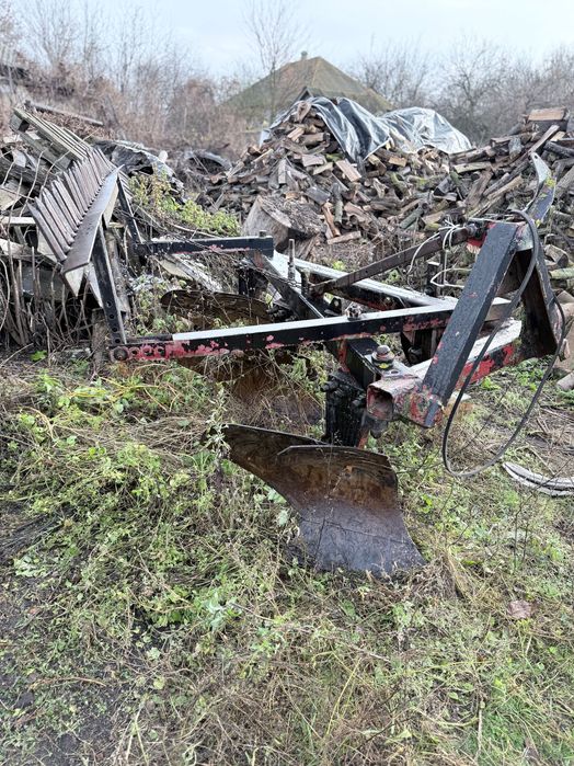 Плуг 3 Корпусний