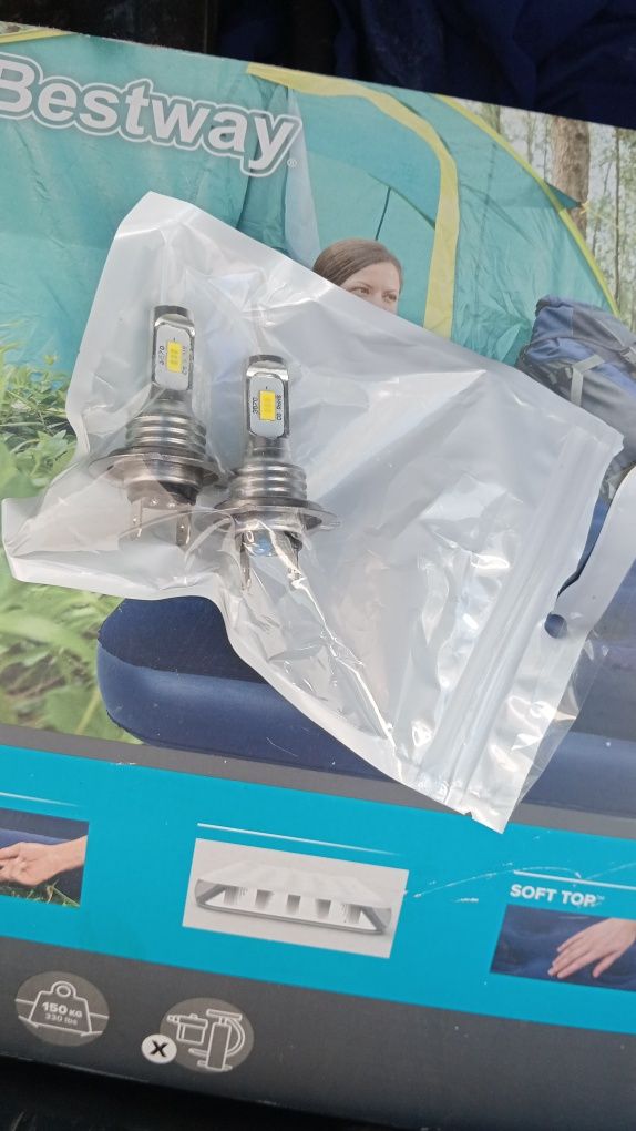 Продам лампочки Н7