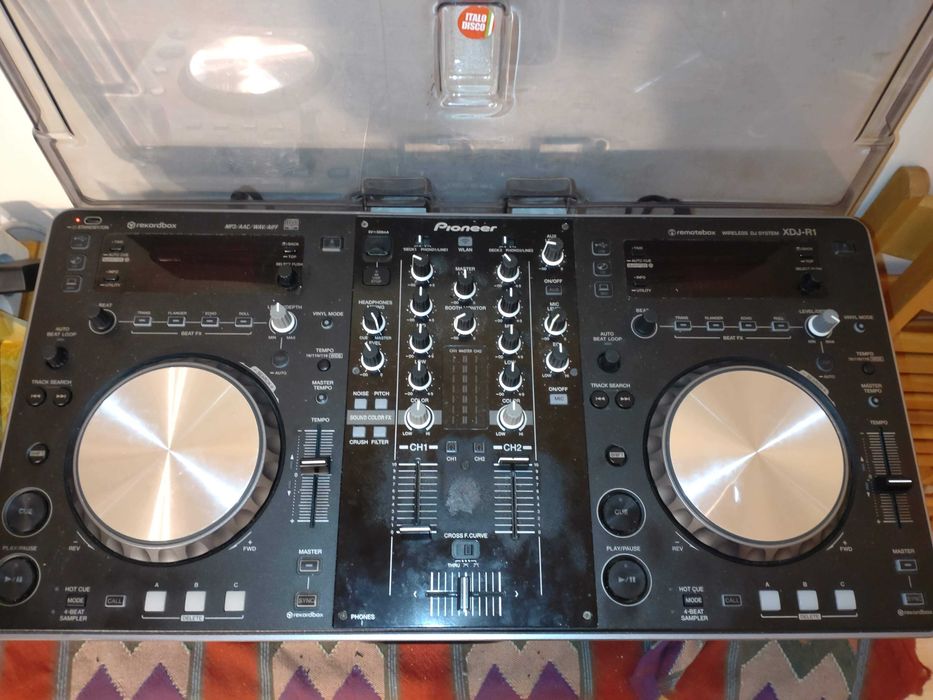 CDJ All in one Pioneer XDJ R1