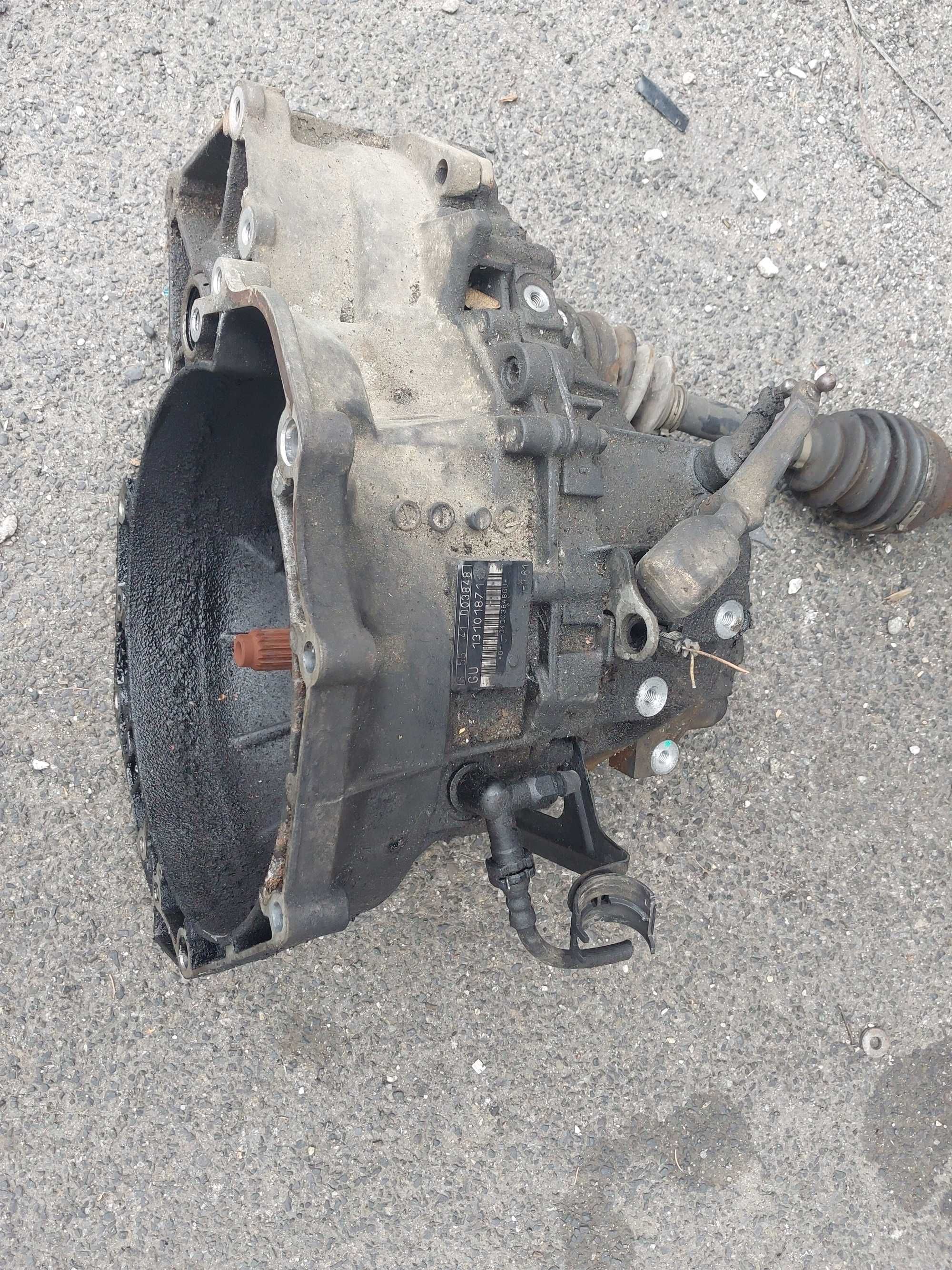 Skrzynia biegow opel vectra c signum 2.2 dti  sprawna 131--018--71