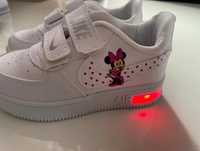 Buty Nike Mini Mouse świecące